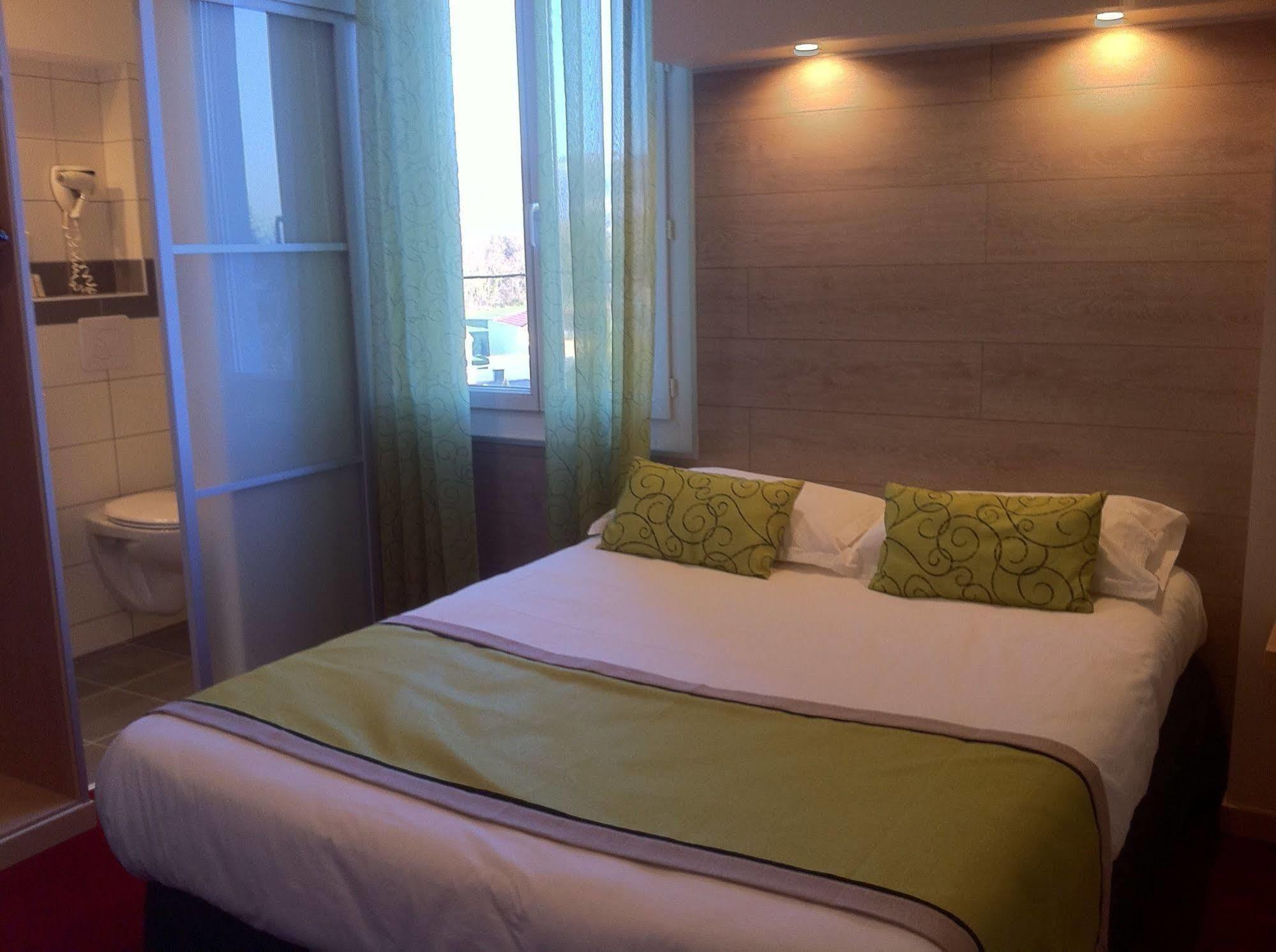 Eliotel Peschadoires Eksteriør billede